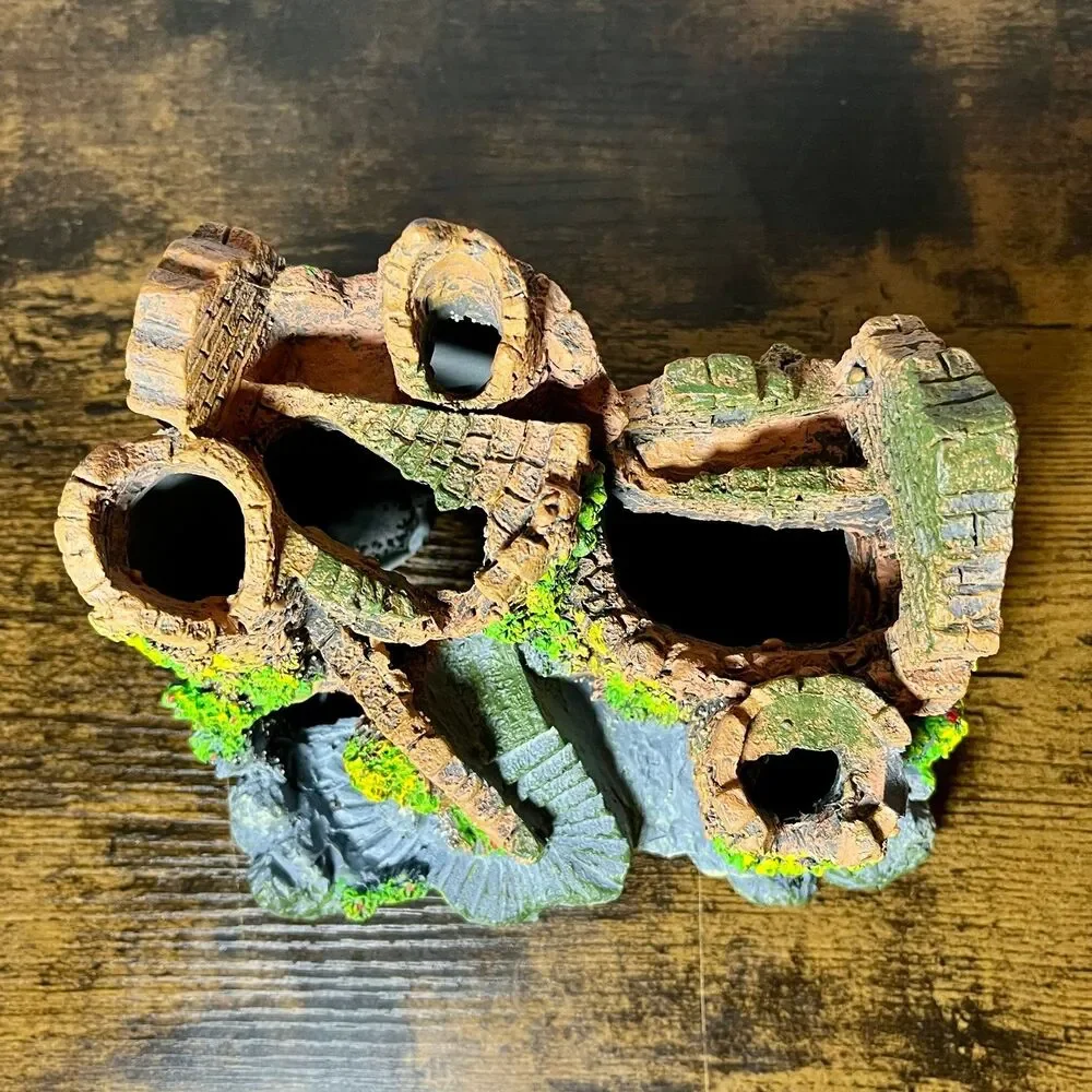 Large Aquarium Castle Ornament Fish Reptile Tank Hide Cave Resin Decor